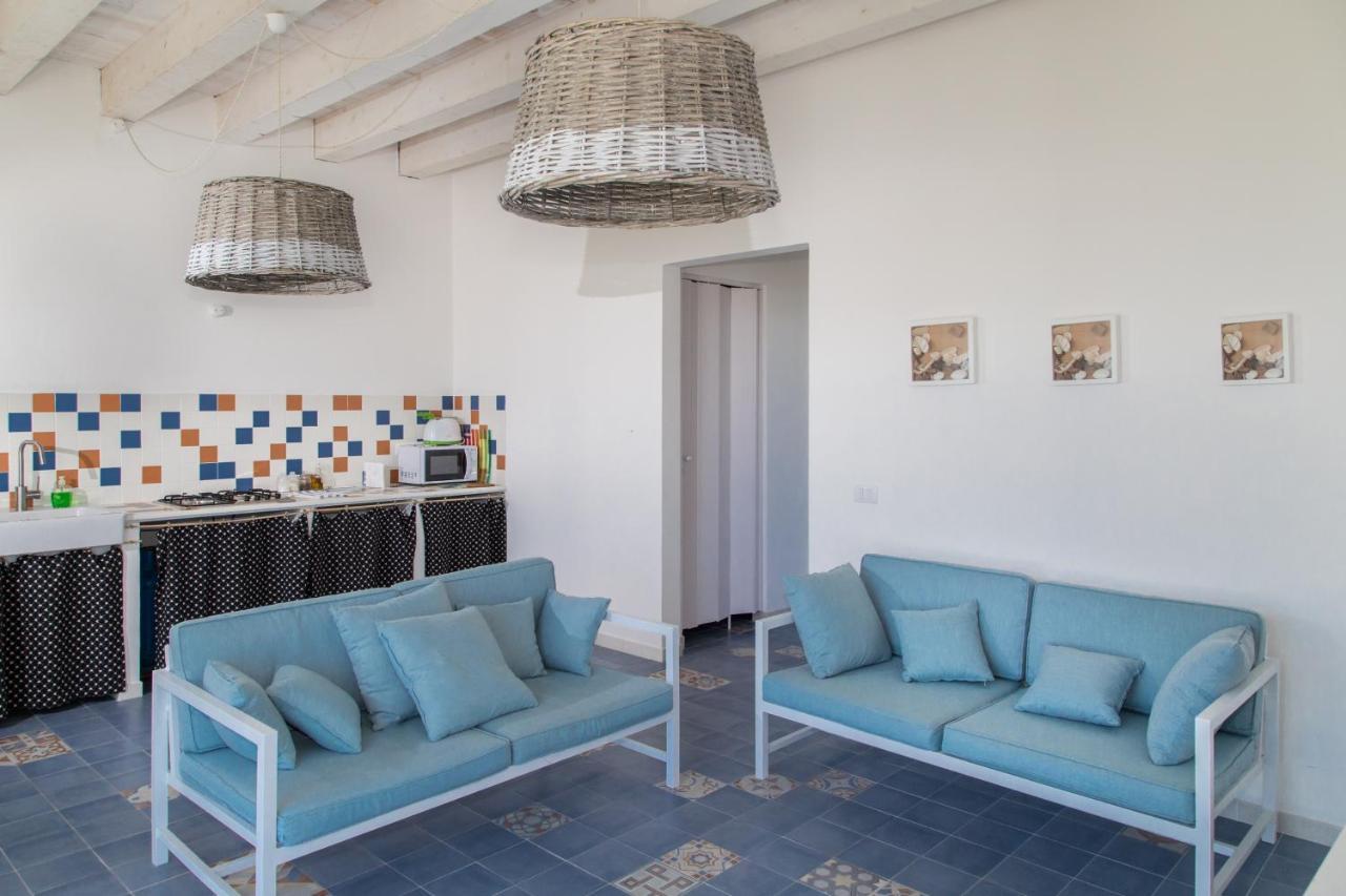 Casa Vacanza Casa Nel Sole Isola  Zewnętrze zdjęcie