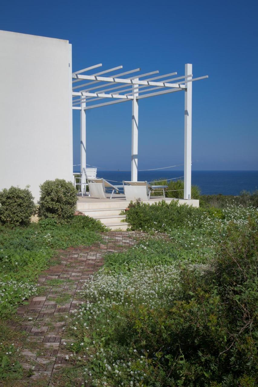 Casa Vacanza Casa Nel Sole Isola  Zewnętrze zdjęcie