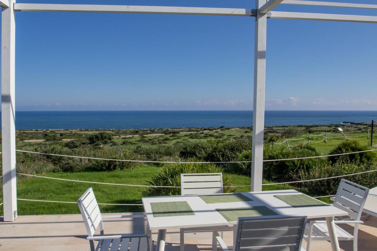 Casa Vacanza Casa Nel Sole Isola  Zewnętrze zdjęcie